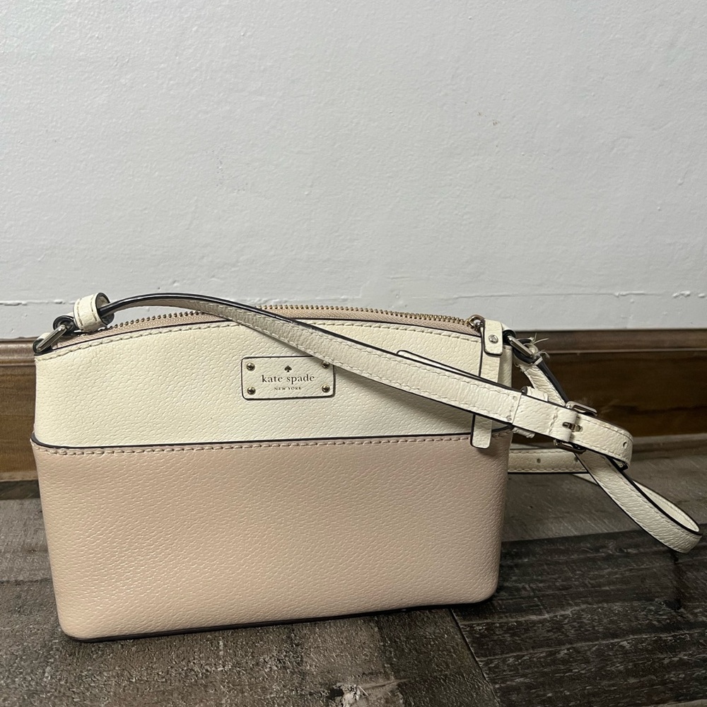 Kate Spade Cream and Tan Crossbody Bag